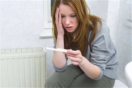 女性怀孕的初期症状 有孕吐反应可以多喝这种汤
