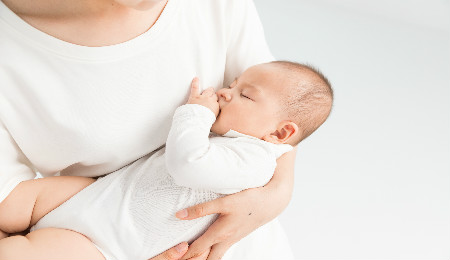 不同月份阶段宝宝的母乳喂养攻略