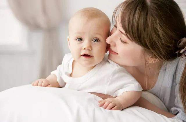 母乳喂养：哺乳期母乳减少的几大原因