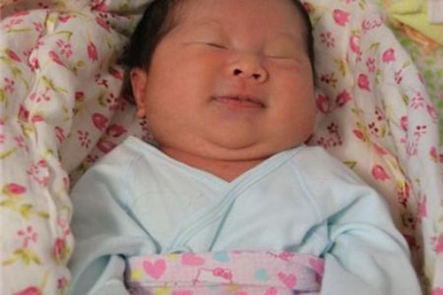 宝宝得了＂母乳性黄疸＂是母乳的锅？一定要停母乳吗？
