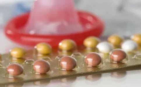 常吃避孕药有什么危害？避孕药常识与常见避孕措施、你要知道！