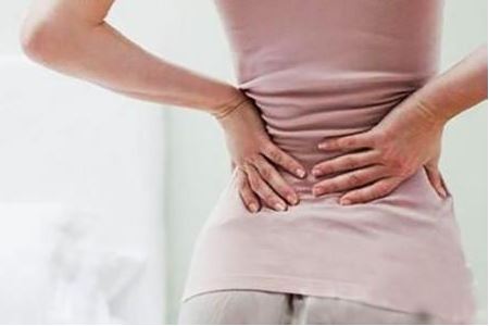 月经期容易腰痛的原因以及改善的方法