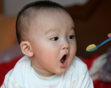 7-36个月宝宝吃水果有讲究,怎么吃、吃多少、注意啥？家长收藏