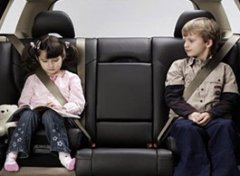 【儿童乘坐交通工具】儿童乘坐飞机注意事项_宝宝乘车的安全守则